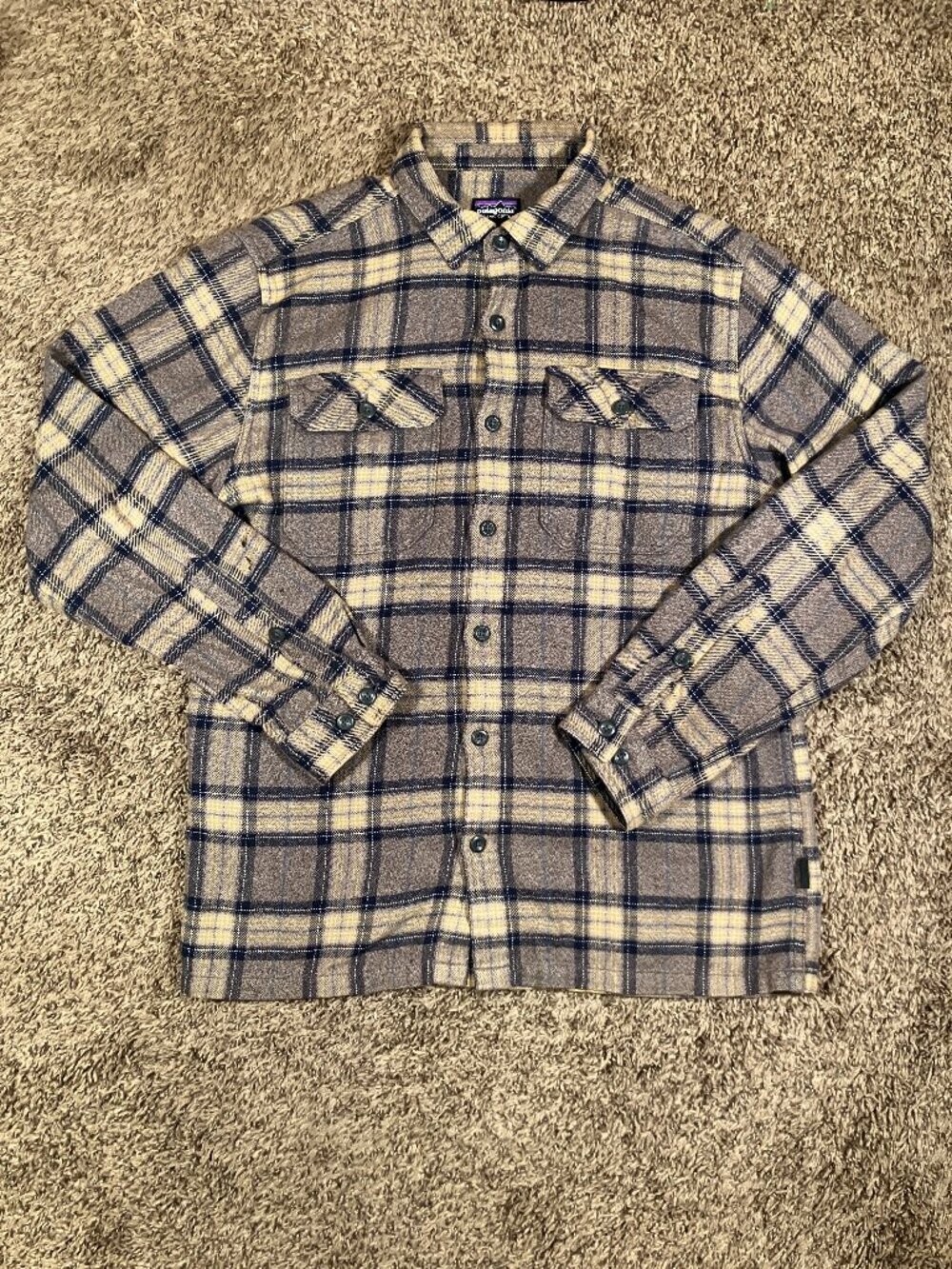 Patagonia Mens Long-Sleeved Organic Cotton Flannel Shirt Small